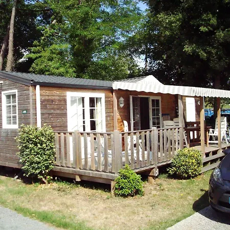 Holiday park La Pignade 4*